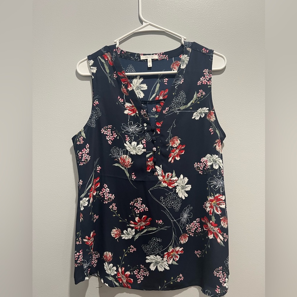 Maurice’s size medium